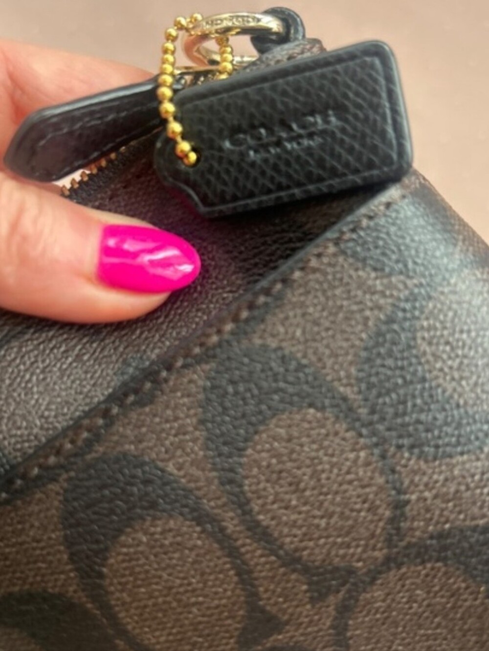 COACH Leather Wallet/ wristlet - Picture 8 of 9